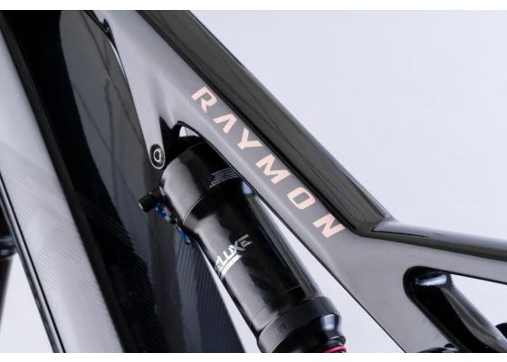 R Raymon AirRay 12.0 - Sähkömaastopyörä / EMTB - Image 17